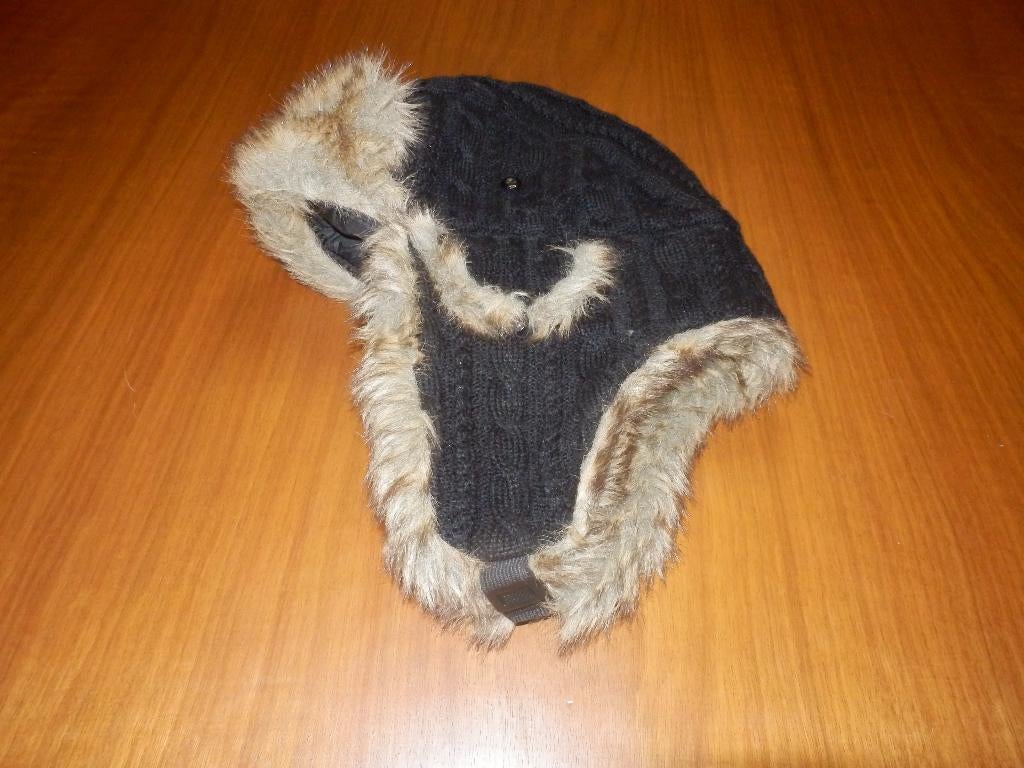 (21) -bonnet femme brun noir t.58, Kleding | Dames, Ophalen of Verzenden, Zo goed als nieuw, Maat 38/40 (M), Muts