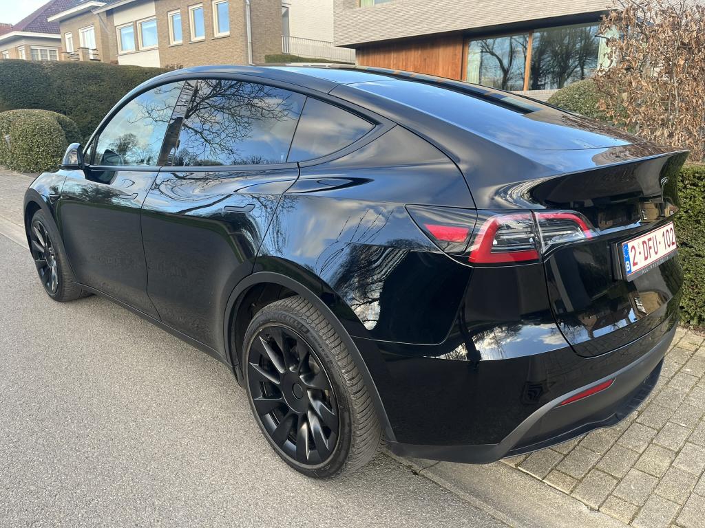Tesla Model Y Long Range Dual Motor AWD, Autos, Achat, Entretenue par le concessionnaire, Noir, 5 portes
