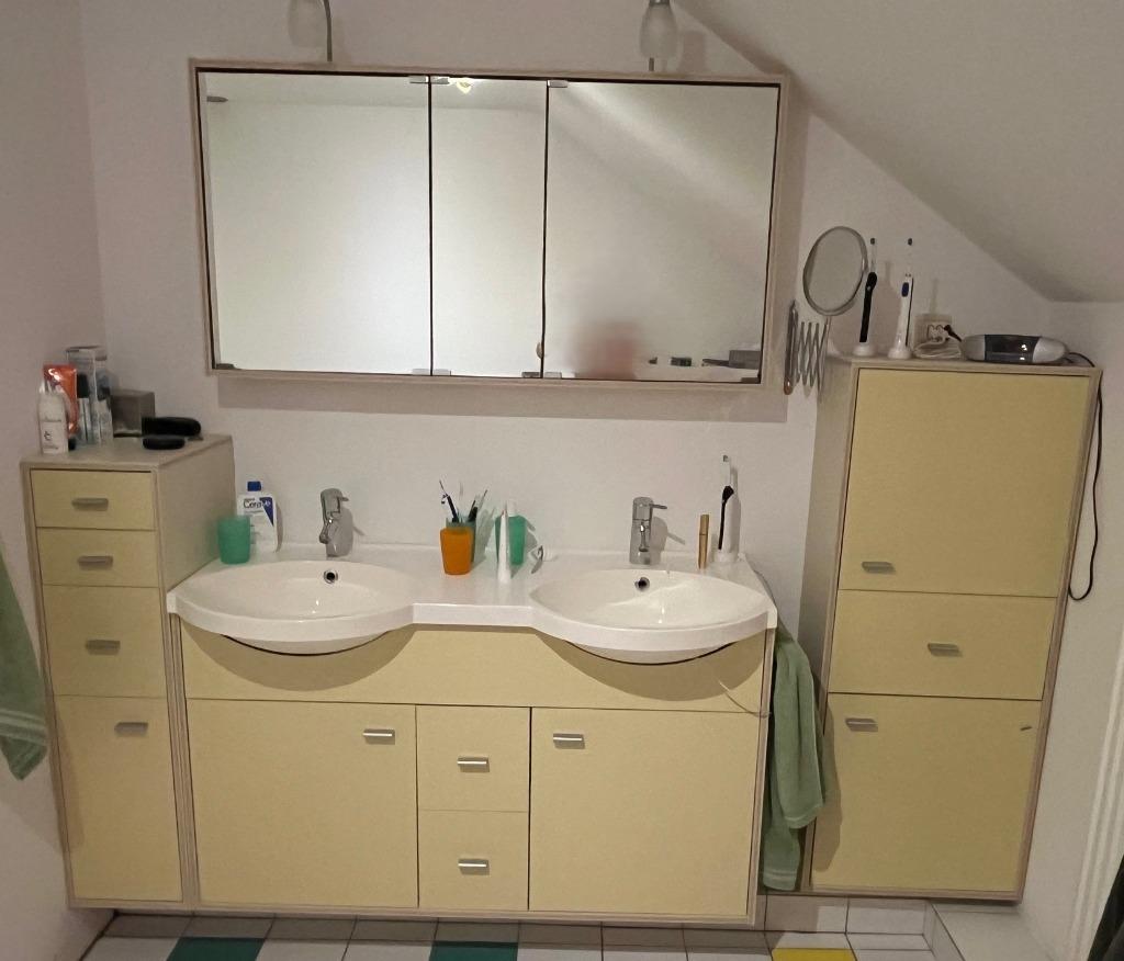Sanijura wastafels en badkamermeubels, Huis en Inrichting, Badkamer | Badkamermeubels, Ophalen, Gebruikt, 100 tot 150 cm, Minder dan 100 cm