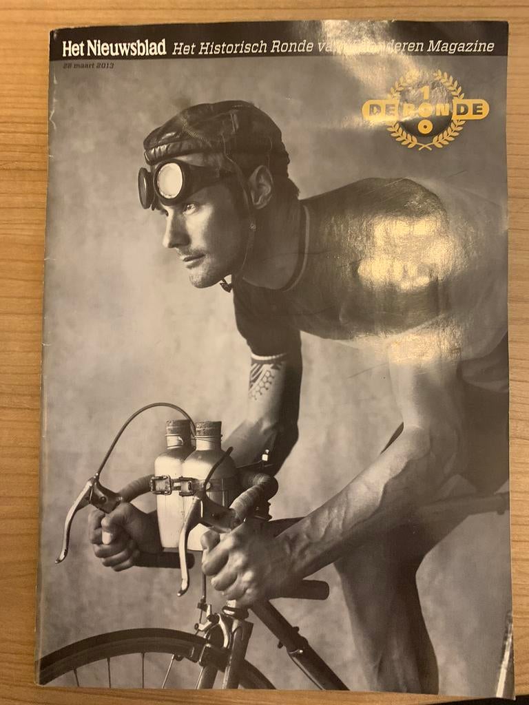 Ronde van Vlaanderen brochure 100 jaar, Enlèvement, Comme neuf