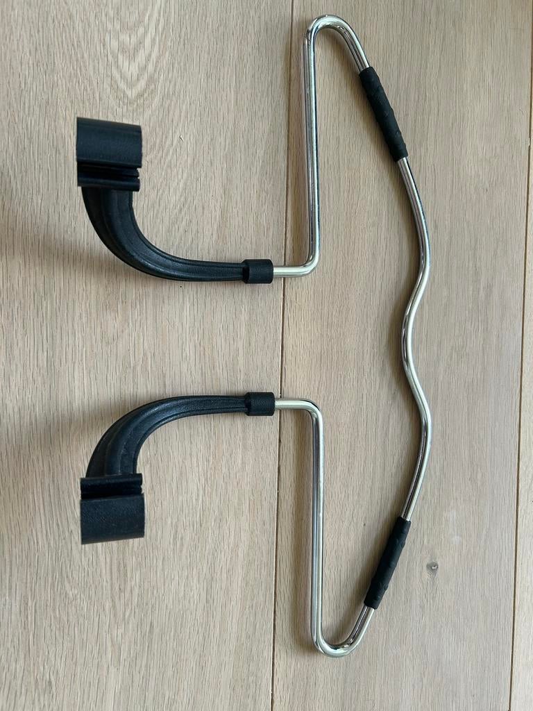 Cintre pour voiture, Comme neuf