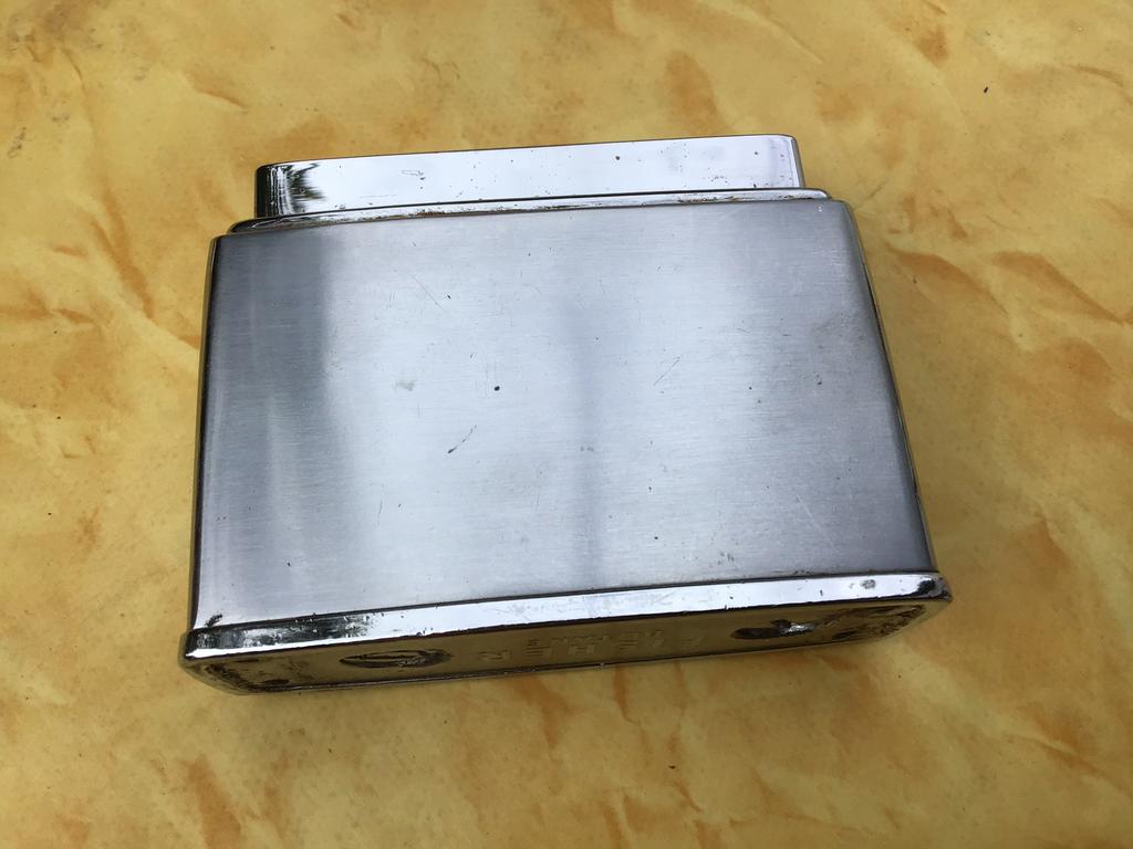 Briquet de table « Fisher «  butane en très bon état, Collections, Comme neuf, Briquet