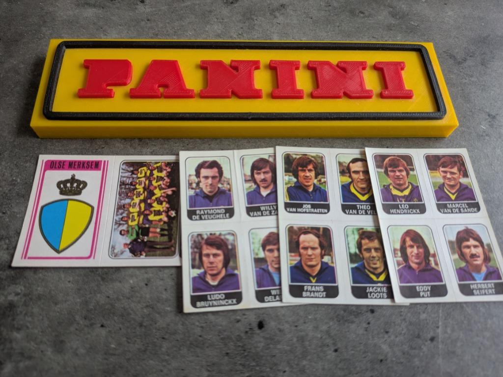 PANINI FOOTBALL 1973/74 OLSE MERKSEM 4X STICKERS 1973, Hobby en Vrije tijd, Stickers en Plaatjes, Zo goed als nieuw, Verzenden