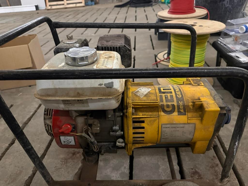 Generator - stroomgroep 2,9kw, Ophalen, Zo goed als nieuw