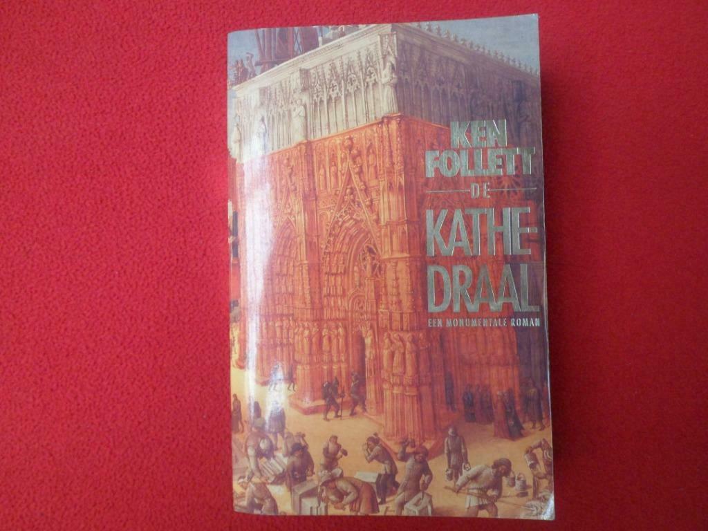 Ken Follett: De kathedraal, Ophalen of Verzenden, Zo goed als nieuw, Ken Follett