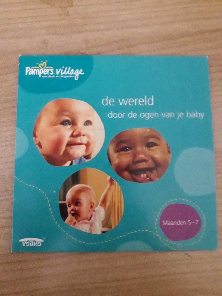 Le village de Pampers en DVD, Tous les âges, Enlèvement ou Envoi, Comme neuf
