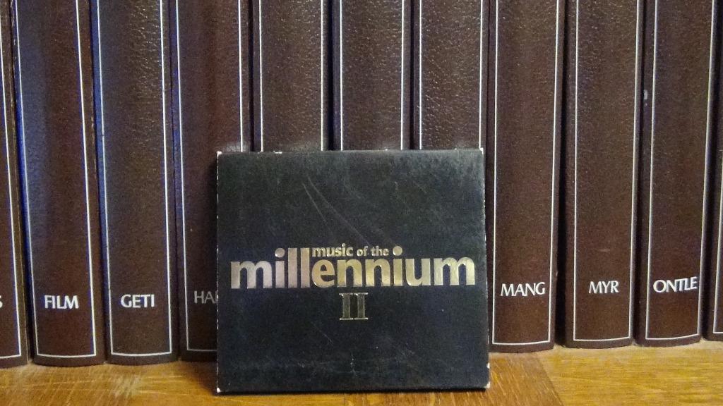 Music of the Millennium II, 2 cd's, Ophalen of Verzenden, Zo goed als nieuw, Pop