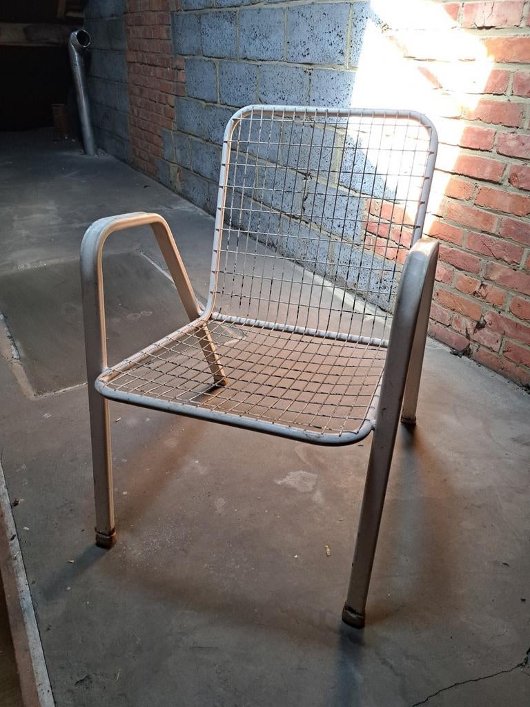 Chaise de jardin vintage entièrement en fer, Enlèvement, Comme neuf