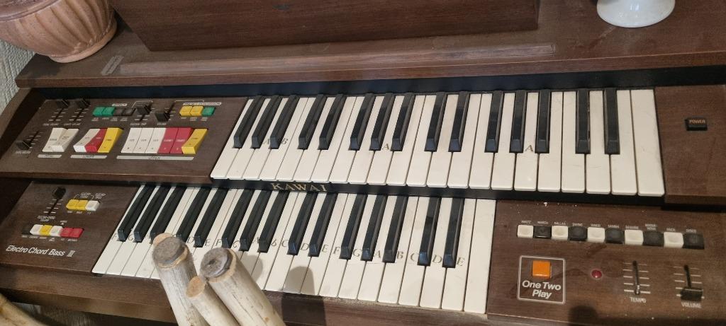 Huway electro orgel, Ophalen, Zo goed als nieuw, 2 klavieren, Orgel