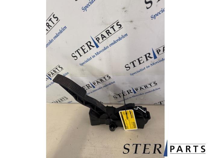 Pédale d'accélérateur d'un Mercedes B-Klasse, 3 mois de garantie, Utilisé, -, -
