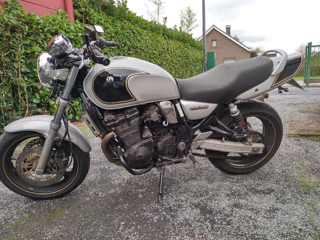 suzuki gsx 750/1200 inazuma onderdelen, Enlèvement ou Envoi, Utilisé