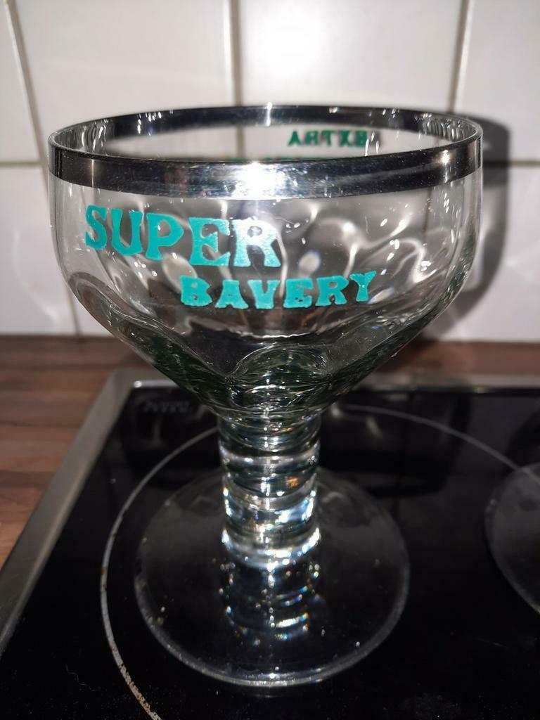 Stout ( extra ) glazen , lijken op Orval glazen ., Verzamelen, Ophalen of Verzenden, Zo goed als nieuw
