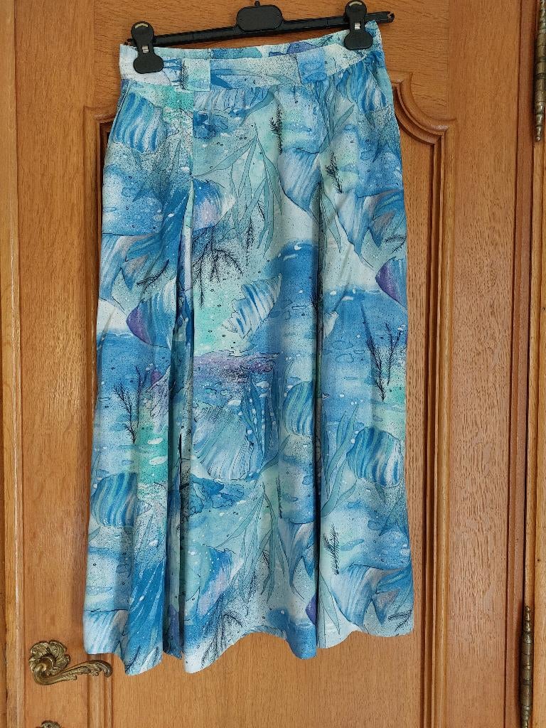 jupe d'été tons bleus - taille 34/36, Vêtements | Femmes, Enlèvement ou Envoi, Patrice Bréal, Taille 34 (XS) ou plus petite, Porté