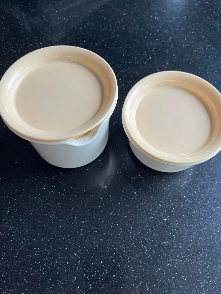Melkkannetje en suikerpot, Ophalen, Zo goed als nieuw