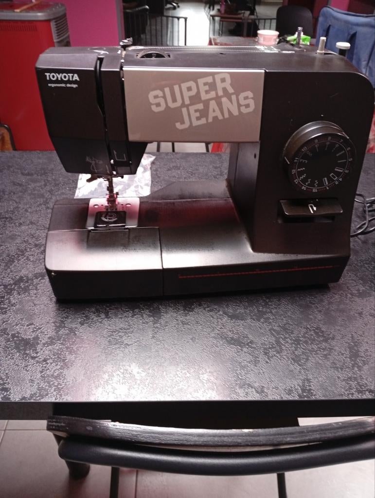 Toyota super jeans naaimachine, Ophalen of Verzenden, Zo goed als nieuw, Accessoires