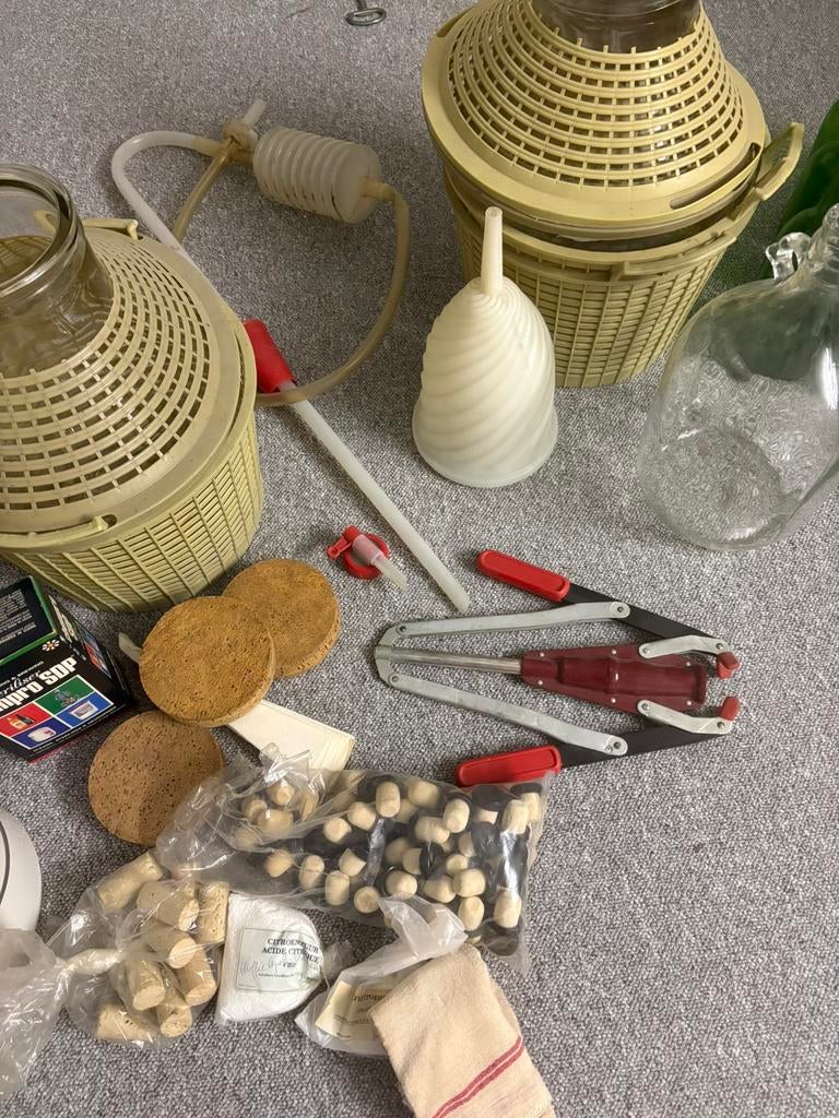 Voor beginners: porto of wijn te maken, Hobby en Vrije tijd, Ophalen, Gebruikt