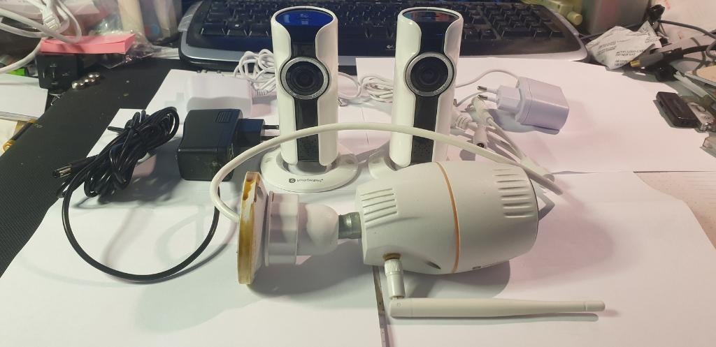 Lot de 3 caméras de surveillance., Enlèvement, Utilisé