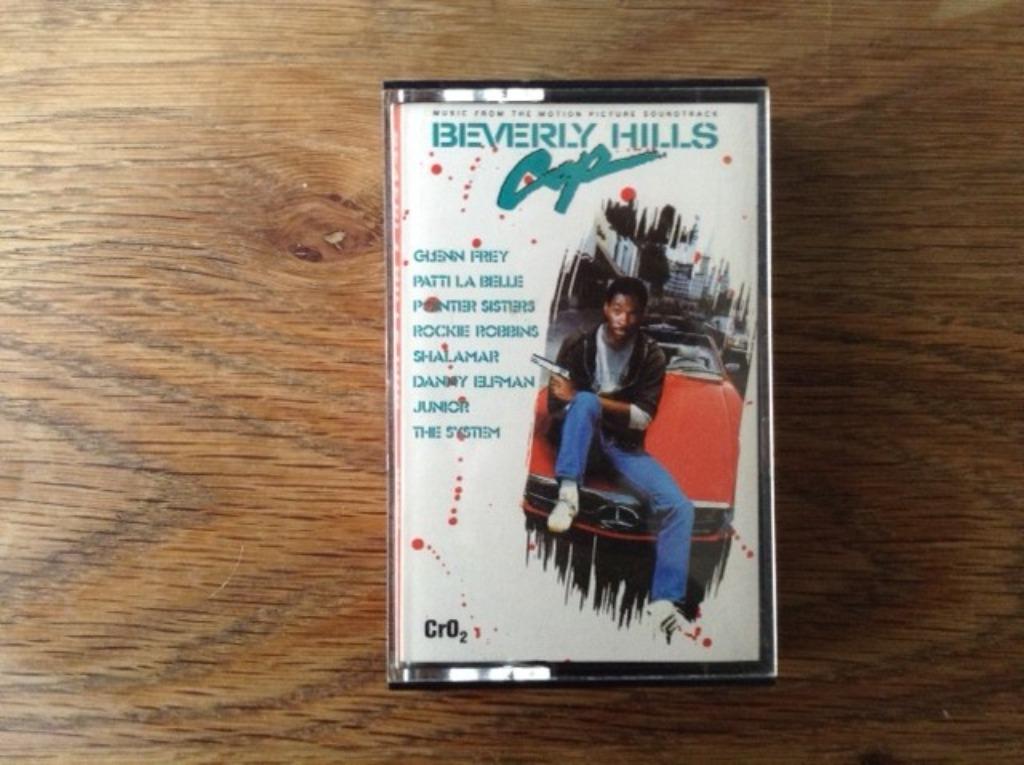 muziekcassette beverly hills cop, CD & DVD, Cassettes audio, Enlèvement ou Envoi, Musique de films et Bandes son, 1 cassette audio