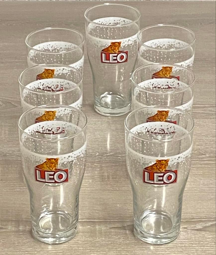 Set van 7 vintage geëmailleerde Leo bierglazen, prijs: 10€, Verzamelen, Ophalen of Verzenden, Zo goed als nieuw