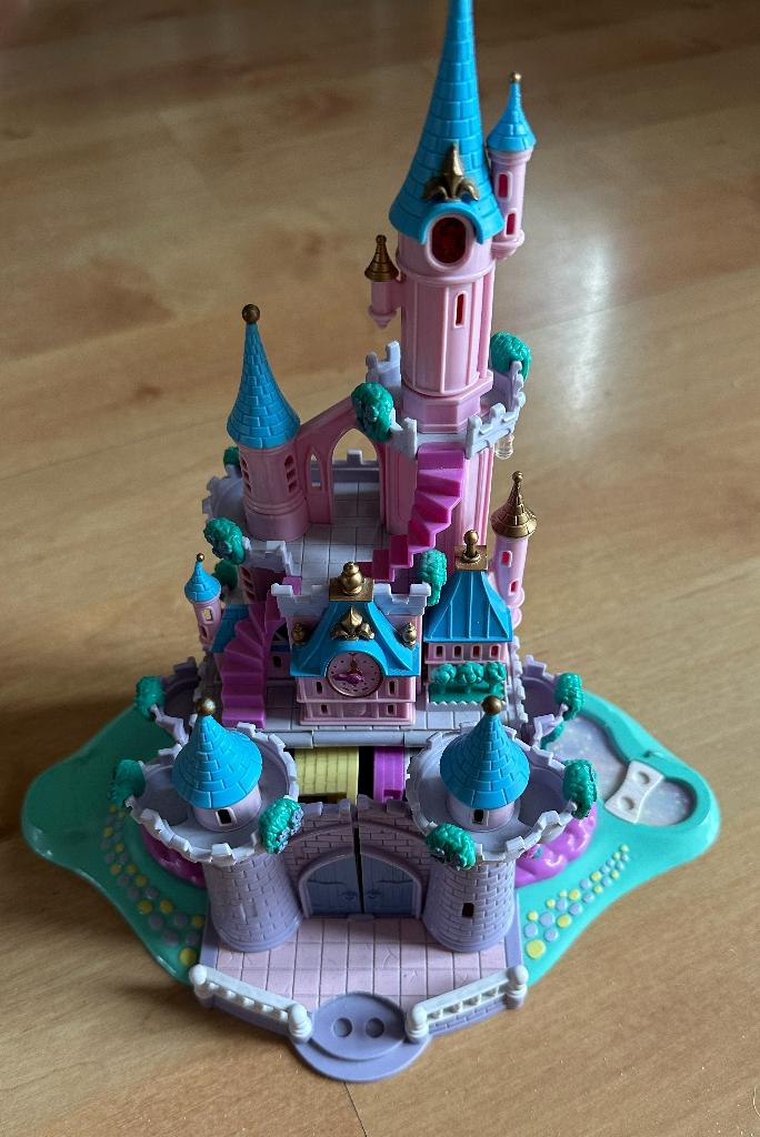 POLLY POCKET CENDRILLON Disney Cinderella Castle 1995, Collections, Disney, Utilisé, Statue ou Figurine, Cendrillon ou Belle, Enlèvement ou Envoi