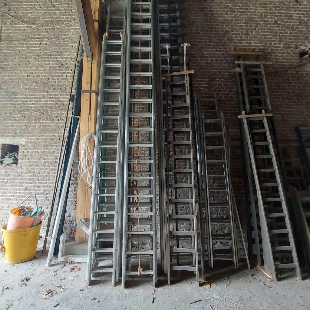 Echelles métalliques professionnelles, Bricolage & Construction, Échelles & Escaliers, Enlèvement, Utilisé, Échelle