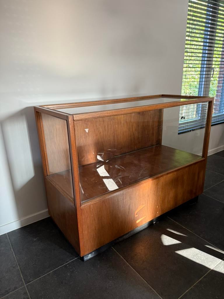 Meuble de comptoir/vitrine, Antiquités & Art, Enlèvement