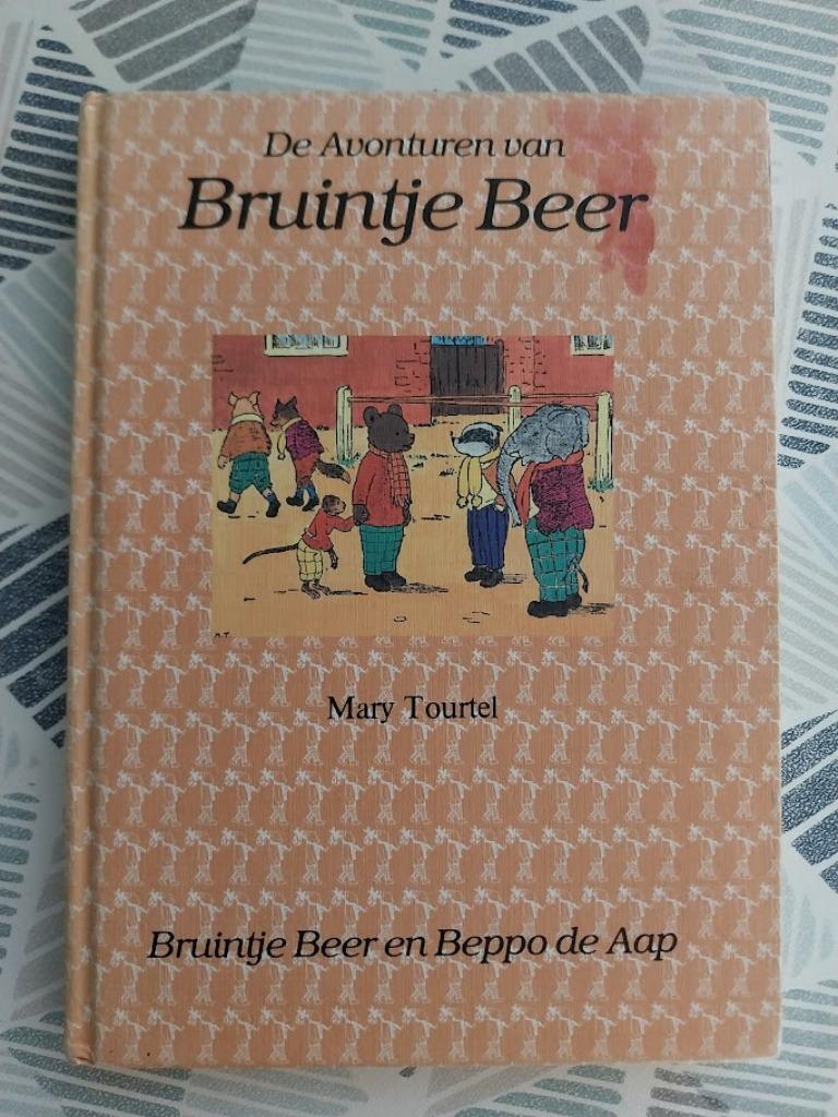 Stripboek " Bruintje  beer " , nr.2  H.C., Boeken, Eén stripboek, Ophalen of Verzenden, Gelezen
