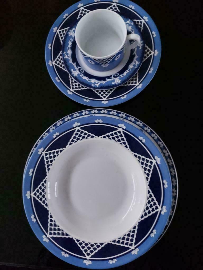 SERVIES 30-DELIG, Huis en Inrichting, Keuken | Servies, Ophalen, Keramiek, Nieuw, Overige stijlen