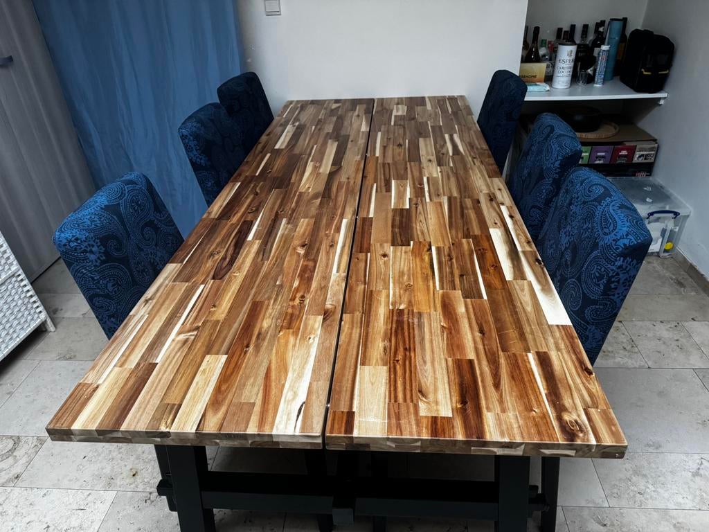 Table à manger design massive SKOGSTA, Maison & Meubles, Tables | Tables à manger, Enlèvement, Comme neuf