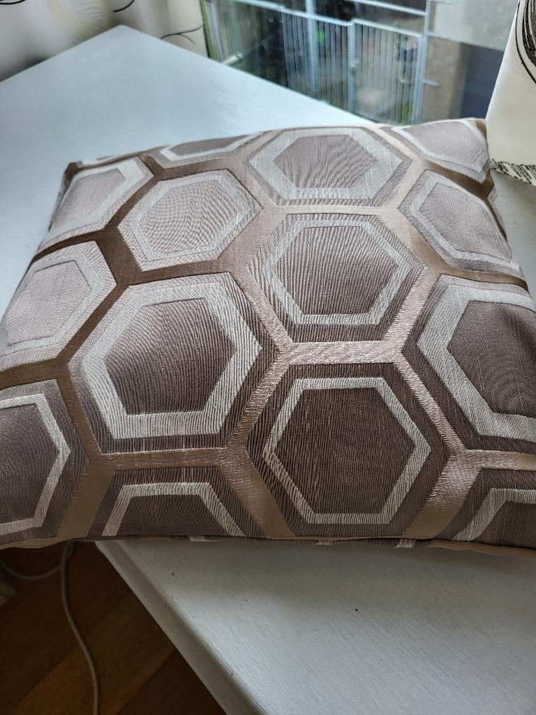 Te koop lot zelfgemaakte sierkussensovertrekken., Huis en Inrichting, Ophalen of Verzenden, Nieuw, Overige kleuren, Vierkant