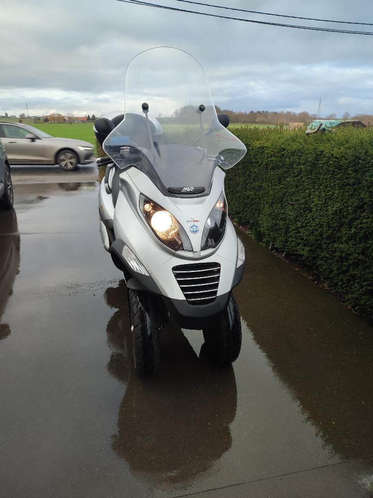 MP3 Moto 125CC met groot scherm en koffer, Scooter, Motorrijbewijs A, Particulier, 125 cc