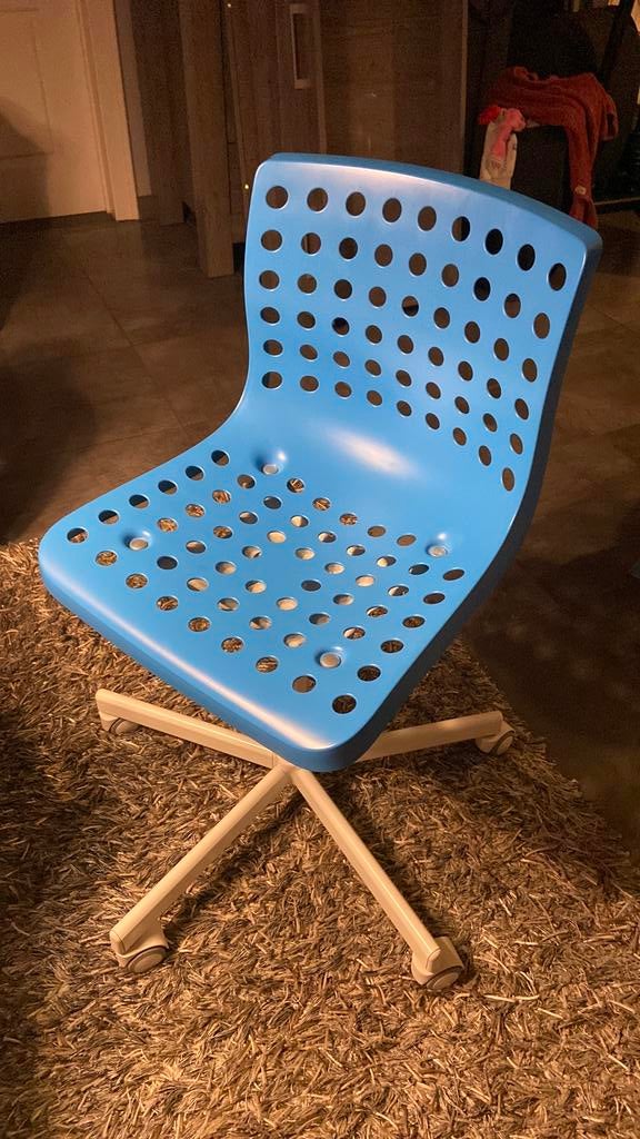 Bureaustoel kind, Kinderen en Baby's, Kinderkamer | Tafels en Stoelen, Ophalen, Zo goed als nieuw