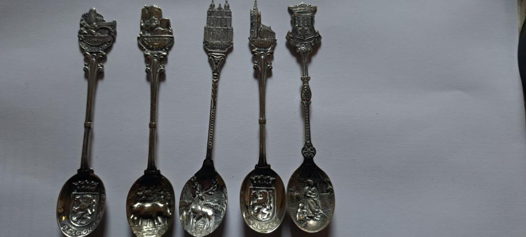 A vendre cuillers de collection, Enlèvement ou Envoi