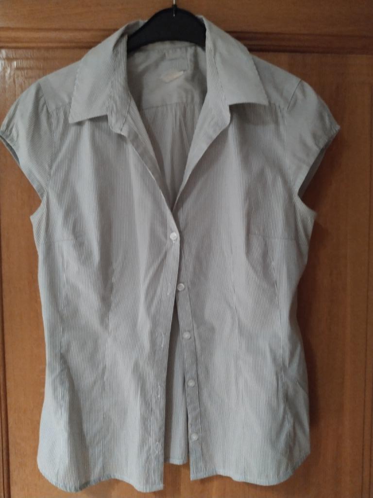 Hemd met wit/grijze strepen H&M, Maat 38/40 (M), H&M, Ophalen of Verzenden, Zo goed als nieuw