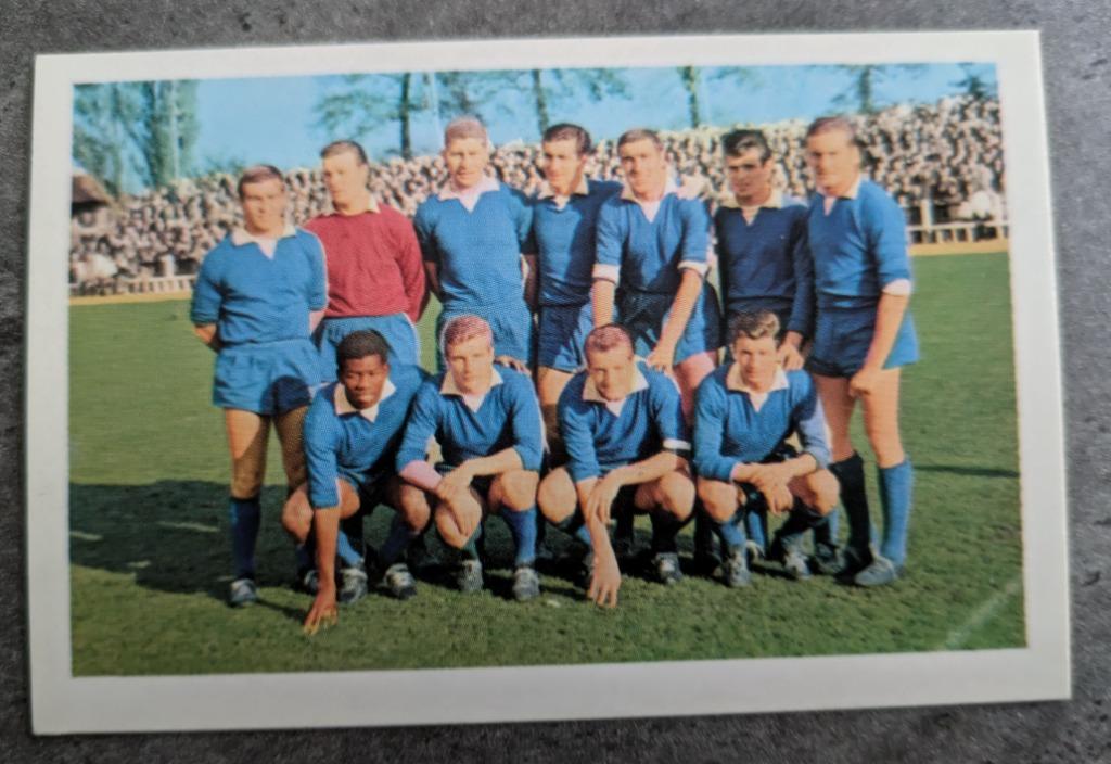 Carte de l'ÉQUIPE DE FOOTBALL   UNION DE ST GILLES 1962 rare, Hobby & Loisirs créatifs, Autocollants & Images, Comme neuf, Envoi