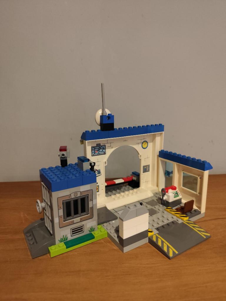 Lego 10675 - Police - The Big Escape  Lego Junior, Ophalen of Verzenden, Gebruikt, Complete set, Lego
