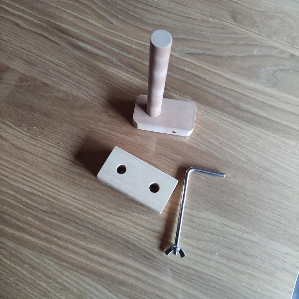 Houten tafelklem, gebruik bij spinnen en weven, Hobby en Vrije tijd, Ophalen of Verzenden, Zo goed als nieuw