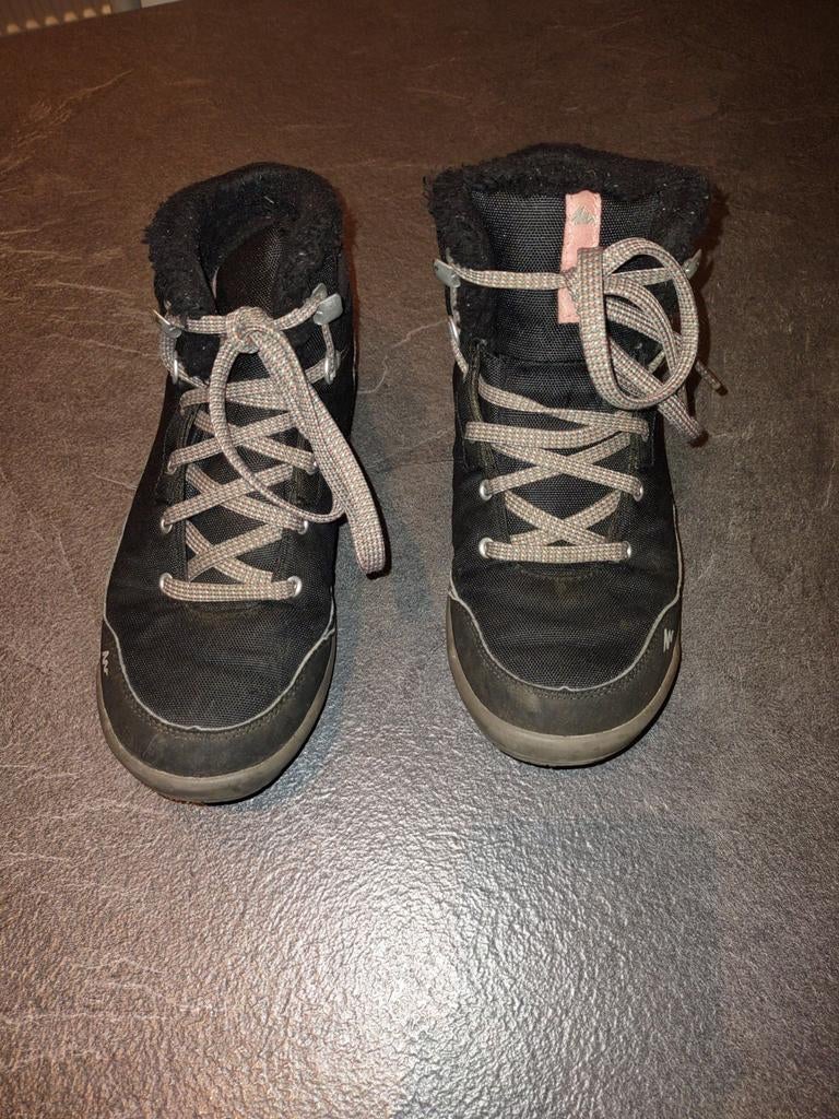 zwarte hoge schoenen- Quecha - maat 36, Kinderen en Baby's, Kinderkleding | Schoenen en Sokken, Ophalen, Quechua, Jongen of Meisje