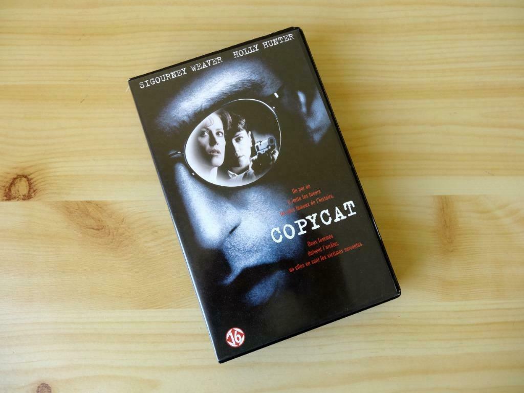 Copycat (1996) VHS Film Thriller Policier Sigourney Weaver, Cd's en Dvd's, VHS | Film, Vanaf 16 jaar, Ophalen, Gebruikt, Thrillers en Misdaad