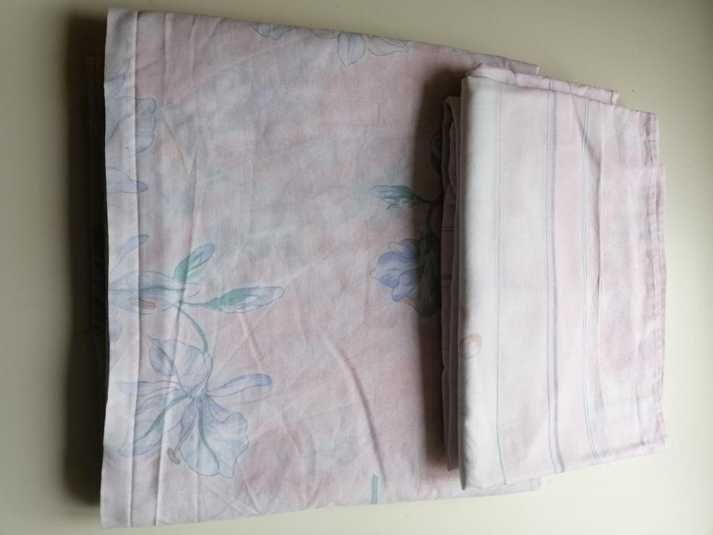 Drap de lit +2 taies pour lit d'1m60, Maison & Meubles, Enlèvement ou Envoi, Utilisé, Rose