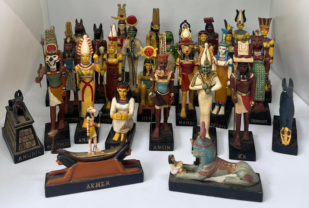 Lot Egypthische goden figurines, Collections, Envoi, Comme neuf, Autres types