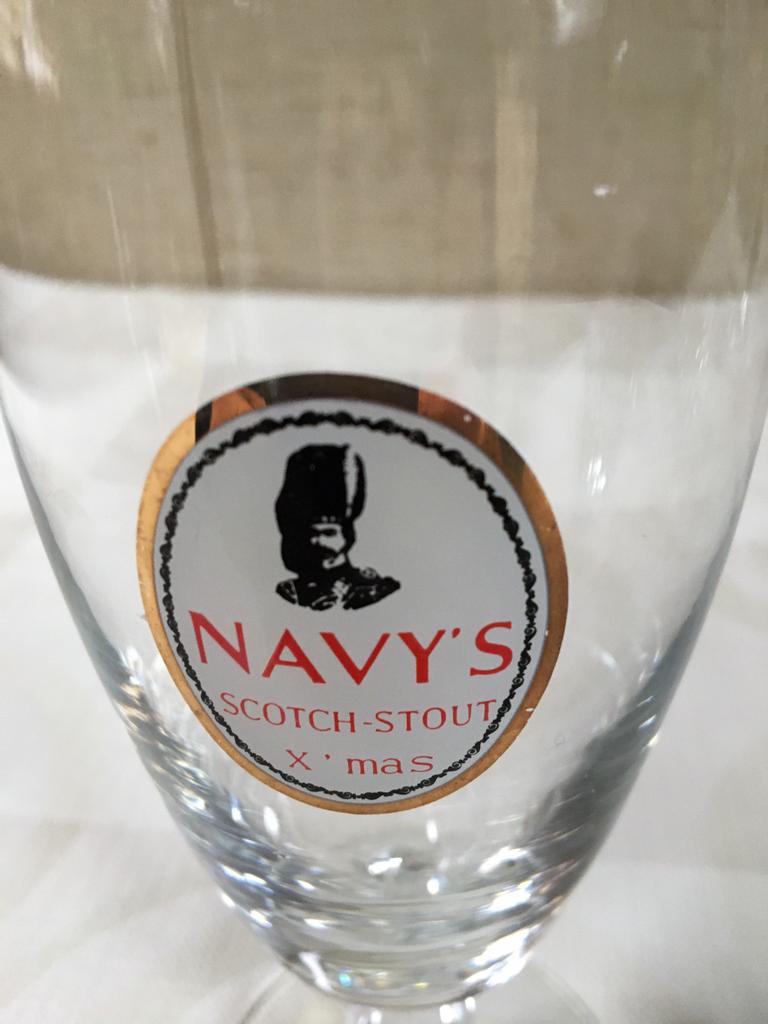 Verre à bière Navy's Scotch-stout X'mas, Collections, Enlèvement ou Envoi, Comme neuf