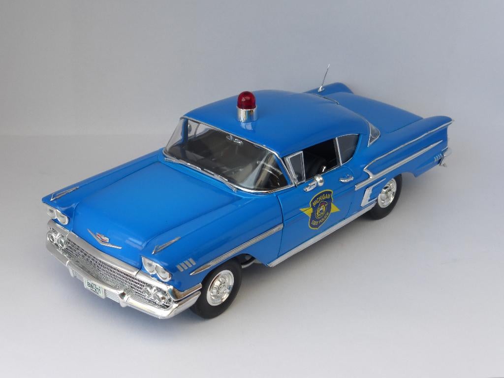 Chevrolet Impala 1958 - ERTL 1/18, Hobby & Loisirs créatifs, Voitures miniatures | 1:18, Voiture, ERTL, Enlèvement