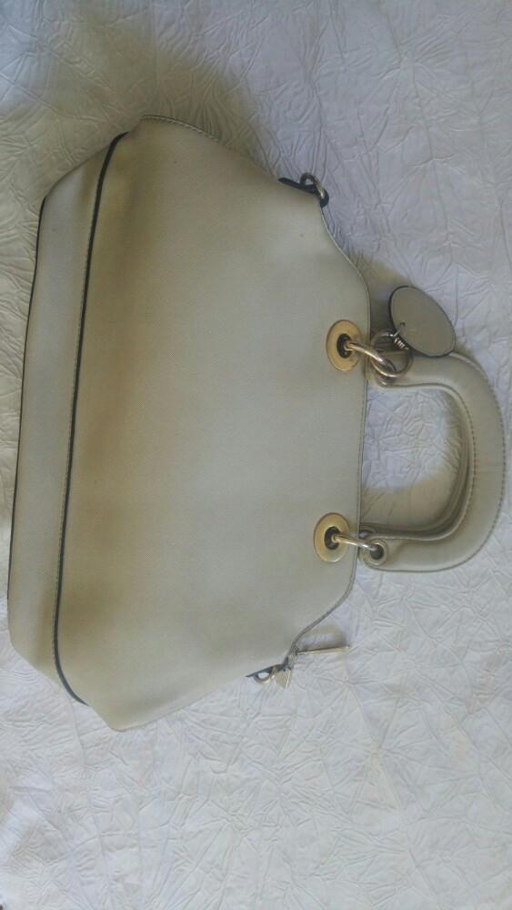Sac femme blanc simili cuir, Bijoux, Sacs & Beauté, Sacs | Sacs Femme, Utilisé, Beige, Sac à main