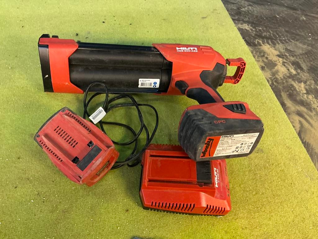 Hilti twee componenten pistool op accu, Ophalen of Verzenden, Zo goed als nieuw