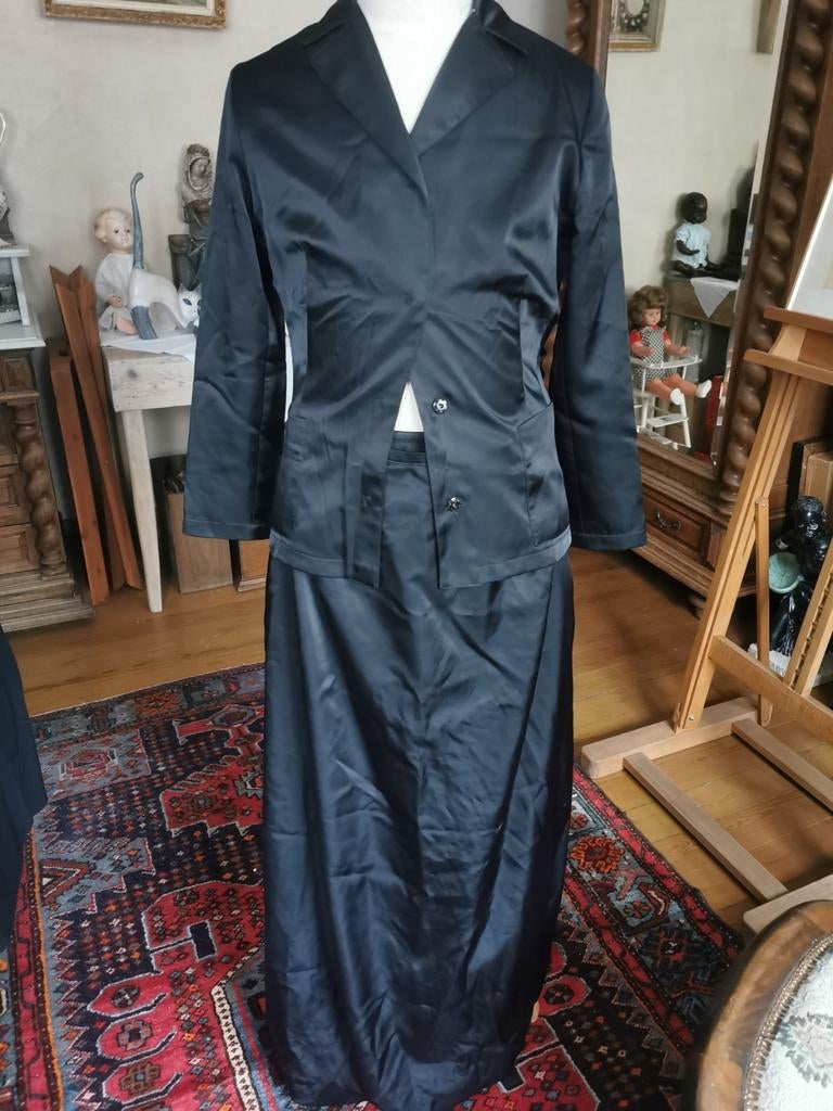 Heel mooi zwart ensemble van Olivier Strelli, Kleding | Dames, Gelegenheidskleding, Zo goed als nieuw, Maat 42/44 (L), Zwart, Ophalen of Verzenden