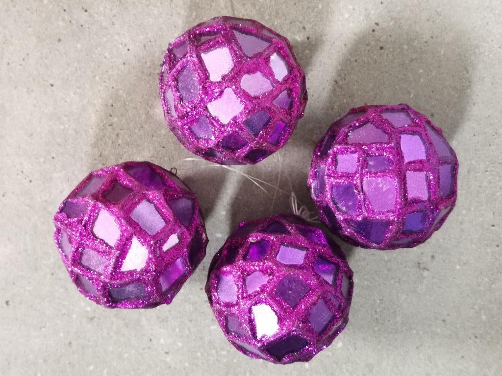 4 discoballen paars/roze/fuchsia - spiegeltjes en glitter, Ophalen of Verzenden, Zo goed als nieuw