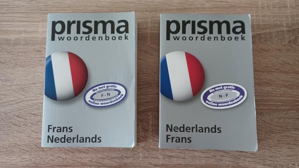 prisma woordenboek Nederlands-Frans en Frans -Nederlands, Enlèvement, Comme neuf, Prisma ou Spectrum, Français