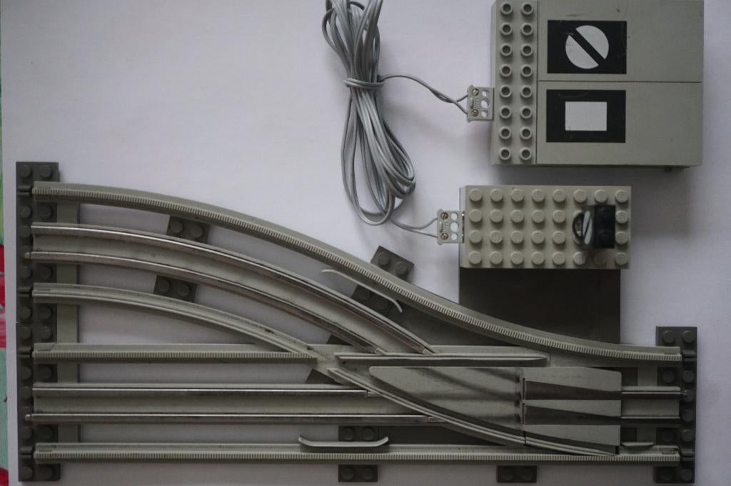 Vintage 12 volt Lego trein wissel links, Kinderen en Baby's, Speelgoed | Duplo en Lego, Verzenden, Gebruikt, Losse stenen, Lego