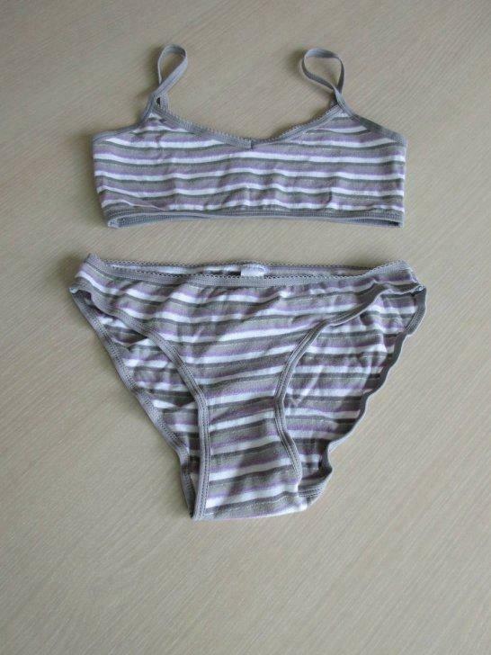 Ondergoed set : slipje + 'BH', maat 146/152, Kinderen en Baby's, Gebruikt, Meisje, Nacht- of Onderkleding